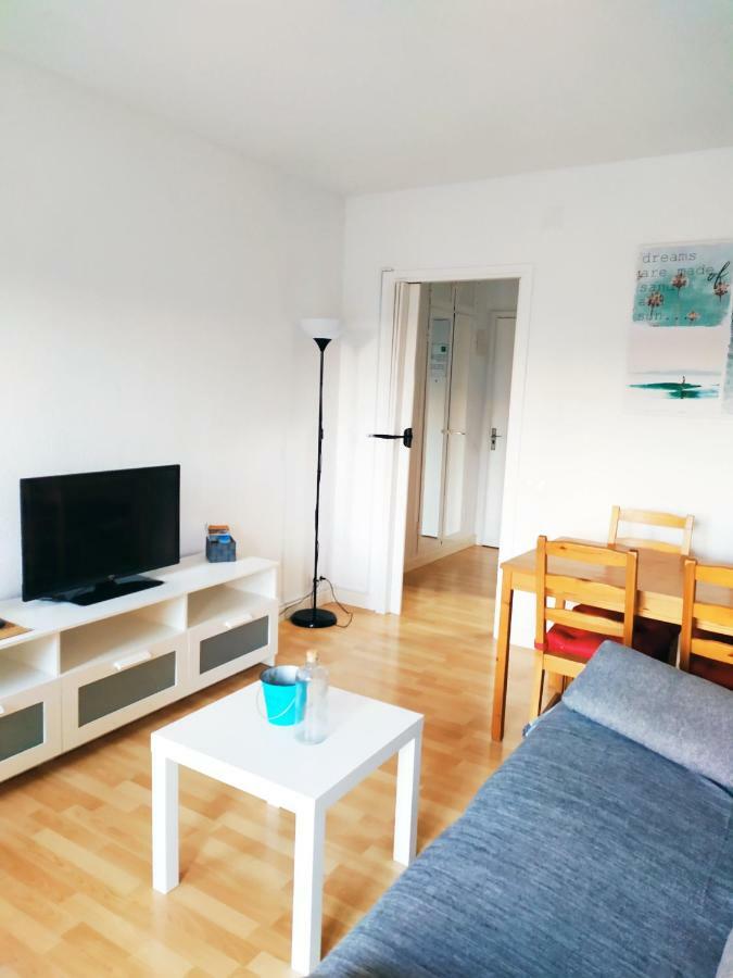 Aguila 110 Apartment เบนัลมาเดนา ภายนอก รูปภาพ